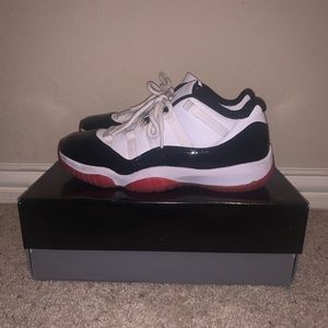 Jordan 11 Low concord bred